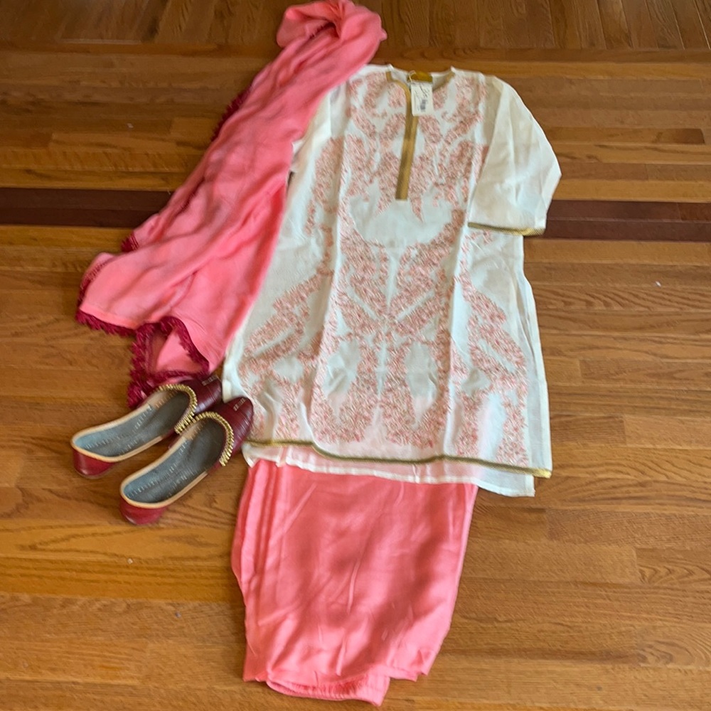 Sana Safinaz 3 piece outfit